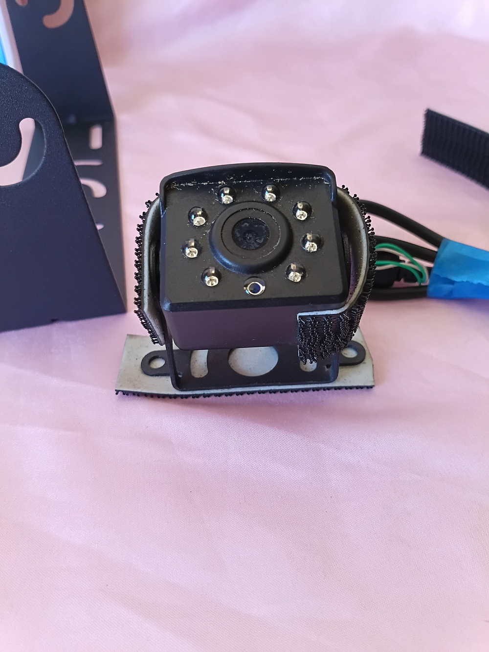 LeeKooLuu G2 Vehicle Rear View Monitor System Kit - Picture 11 of 13